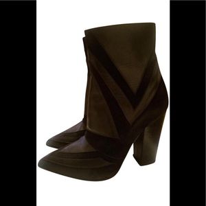 Laurence Decade suede and leather panel black boot